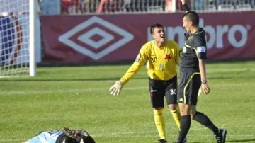 Vyloučení kroměřížského brankáře Marka Vogla