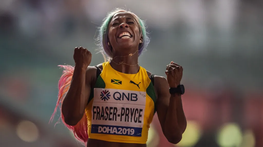 Slavící Shelly-Ann Fraserová-Pryceová