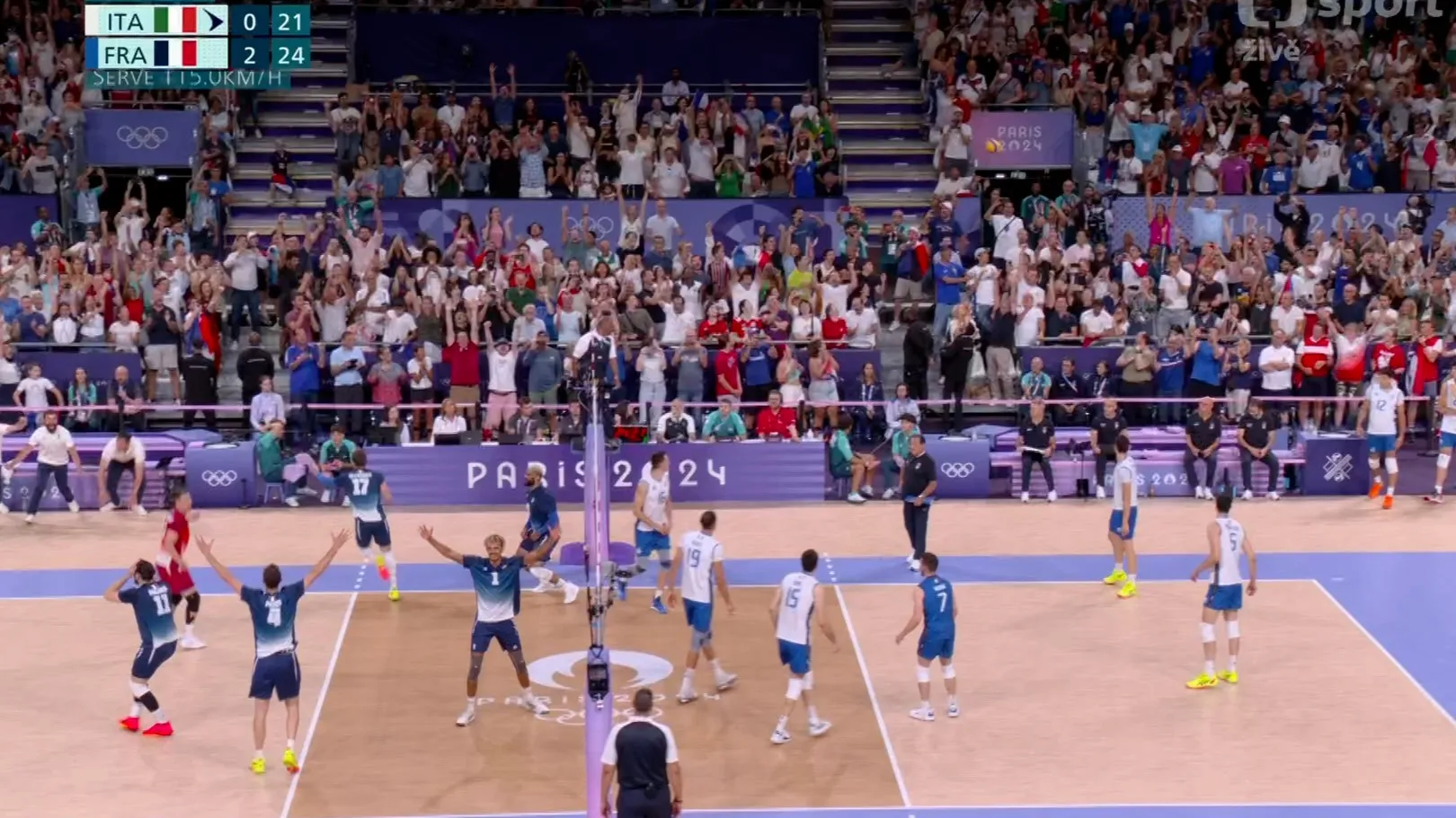 Závěr semifinále volejbalistů Itálie – Francie