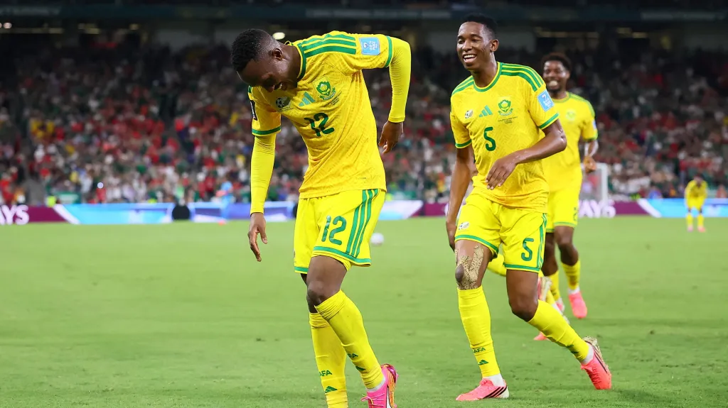 Thapelo Maseko slaví gól do korejské sítě