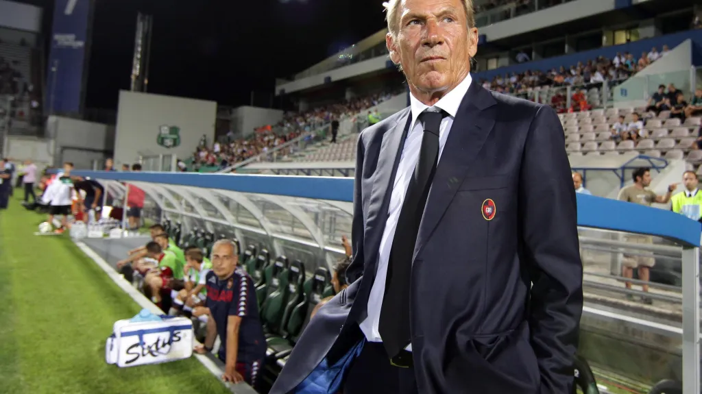 Zdeněk Zeman na lavičce Cagliari
