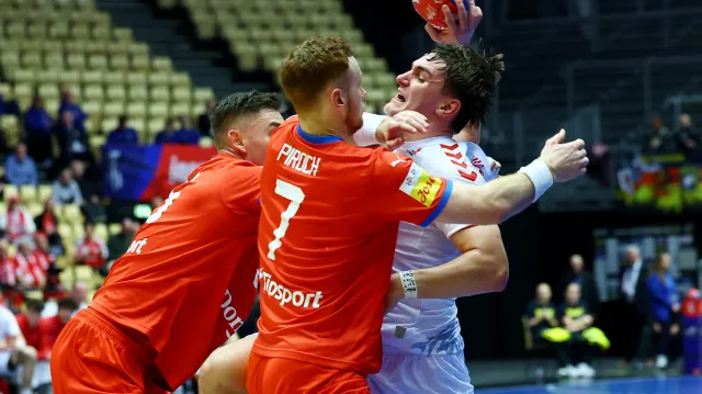 Házenkáři se již bez postupových šancí chystají na Tunisko