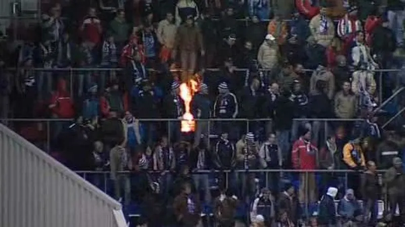 Řádění fanoušků