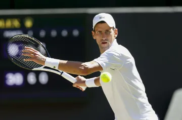 Novak Djokovič v semifinále Wimbledonu