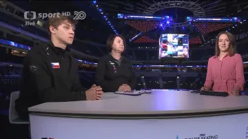 Georgii Reshtenko a Kateřina Kamberská před startem MS v krasobruslení