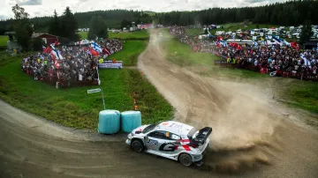 Chorvatskou rallye vyhrál po nehodě Neuvillea Kacuta