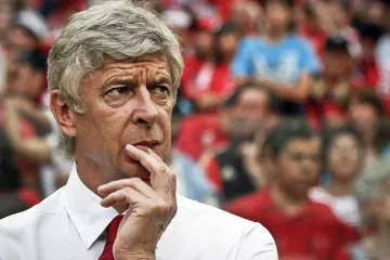 Trenér Asenalu Arséne Wenger
