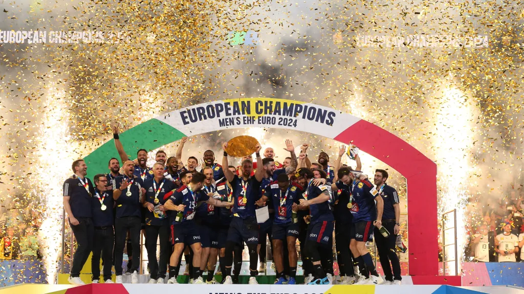 Házenkáři Francie se radují ze zisku titulu z mistrovství Evropy
