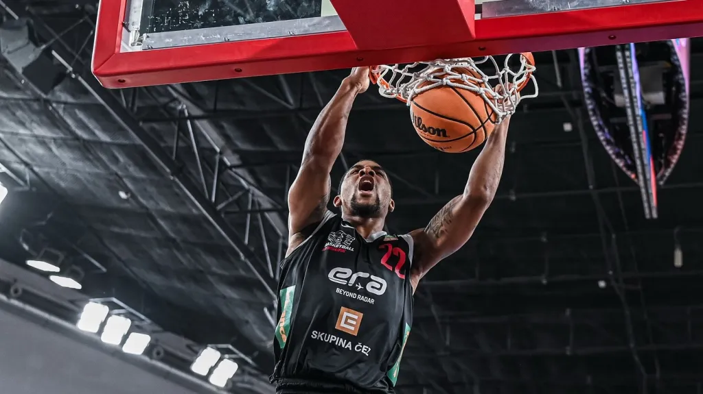 Basketbalisté Nymburka