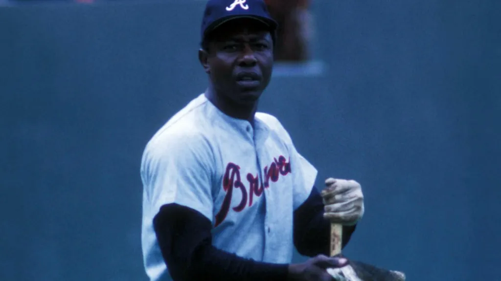 Hank Aaron v dresu Atlanty
