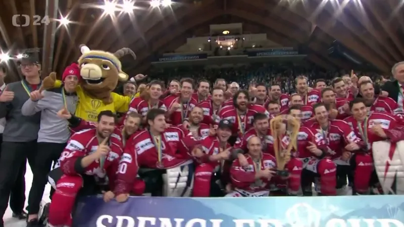 Třinec podlehl ve finále Spenglerova poháru Kanadě