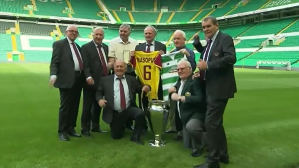 Na přátelák Dukly proti Celticu vyrazilo i pět legend pamatujících semifinále PMEZ