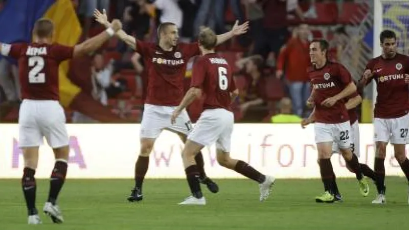 Radost hráčů Sparty ze vstřeleného gólu proti Panathinaikosu