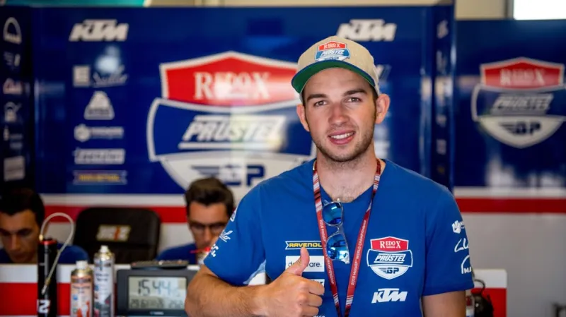 Jakub Kornfeil v boxu týmu Redox PrüstelGP