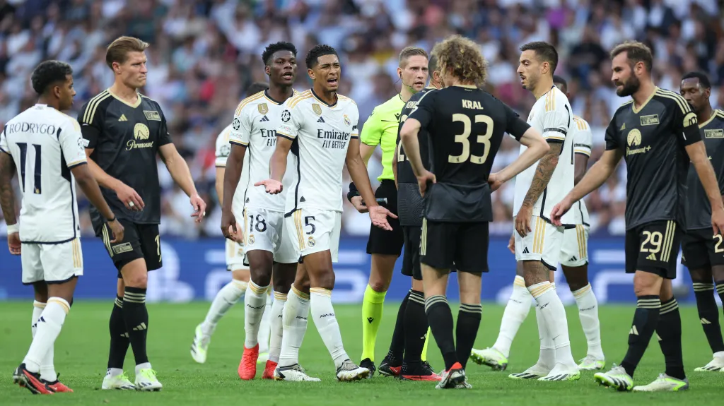 Alex Král z Unionu Berlín v utkání proti Realu Madrid