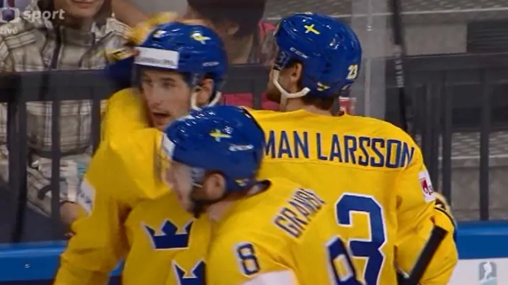 Gól v utkání Švédsko - Francie: Forsberg - 3:2 (41. min.)