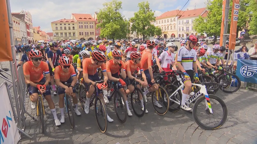 Start Závodu míru juniorů