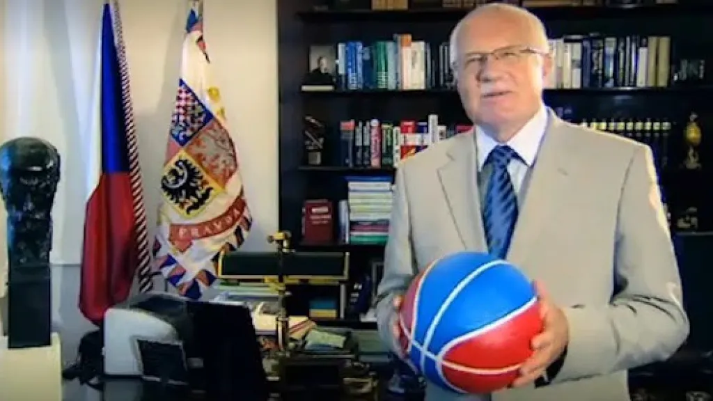 Prezident Václav Klaus v reklamním spotu