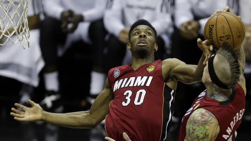 Utkání San Antonio - Miami