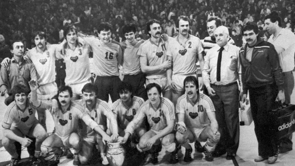 Vítězové PMEZ v roce 1984 házenkáři Dukly Praha