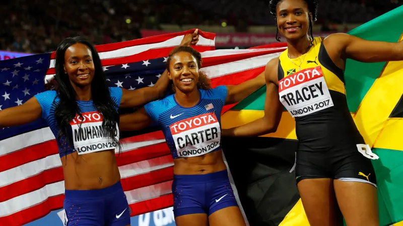 Finále běhu na 400 m překážek a ohlasy Zuzany Hejnové