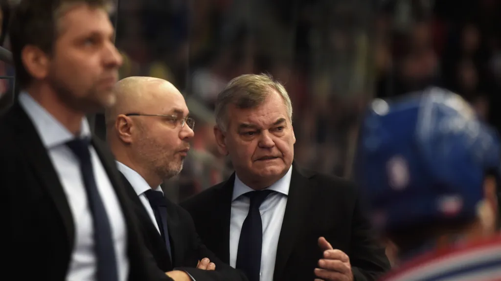 Vladimír Vůjtek s asistenty