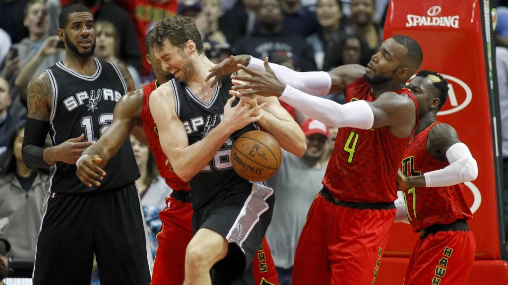 Utkání Atlanta - San Antonio