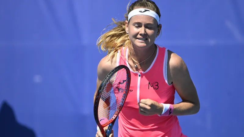 Závěr vítězného zápasu Bouzkové s ohlasem