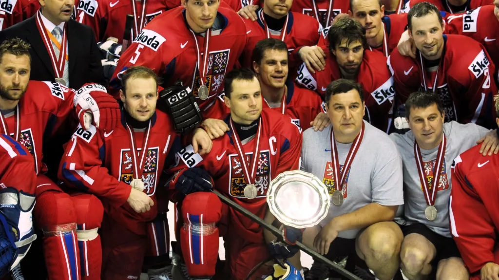 Česká reprezentace se stříbrnými medailemi na MS v Rize 2006