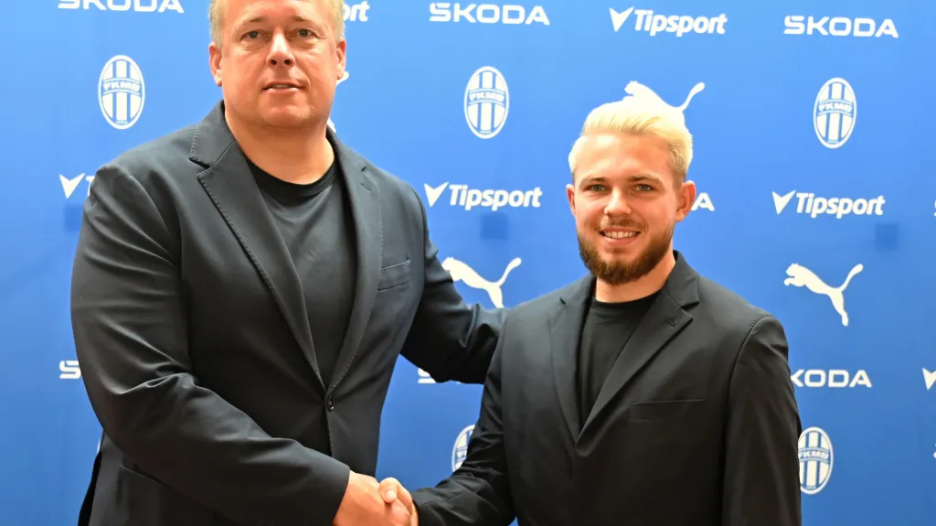 Vasil Kušej (vpravo) a většinový majitel Mladé Boleslavi David Trunda