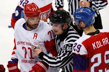 Jan Kolář v diskusi s Iljou Kovalčukem