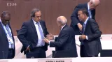 Události: Blatter a Platini dostali osmiletou stopku