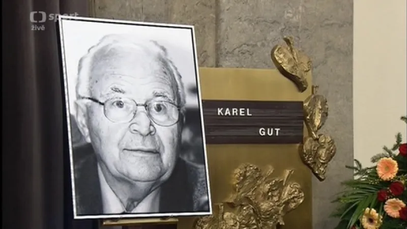 Rodina a hokejová veřejnost se rozloučily s Karlem Gutem