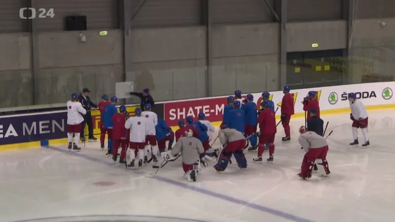 Čeští hokejisté se chystají na duel se Švýcary
