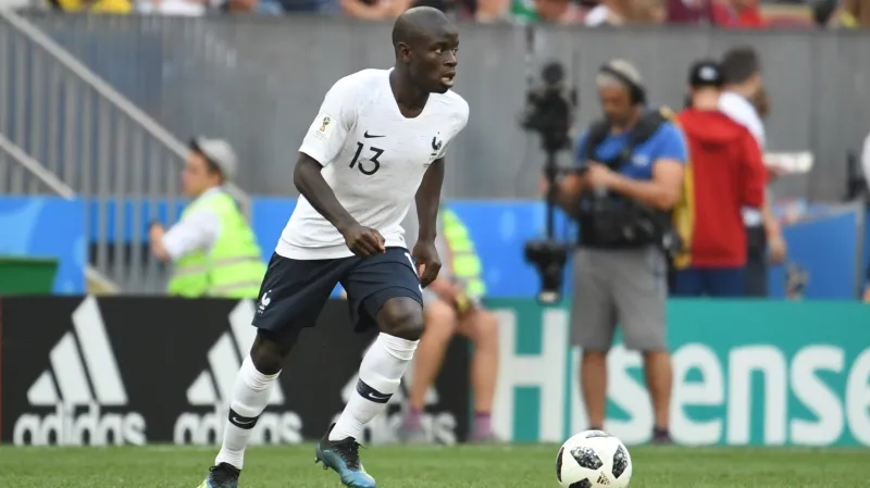 N'Golo Kanté v dresu Francie