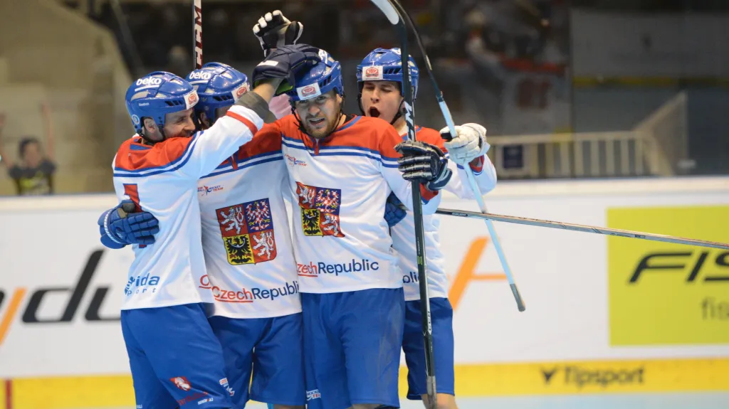 Radost českých hokejbalistů