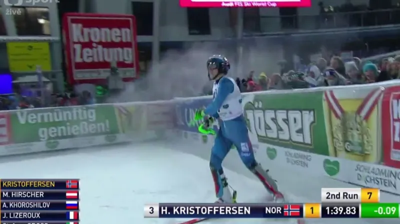 Strhující závěr slalomu SP v rakouském Schladmingu