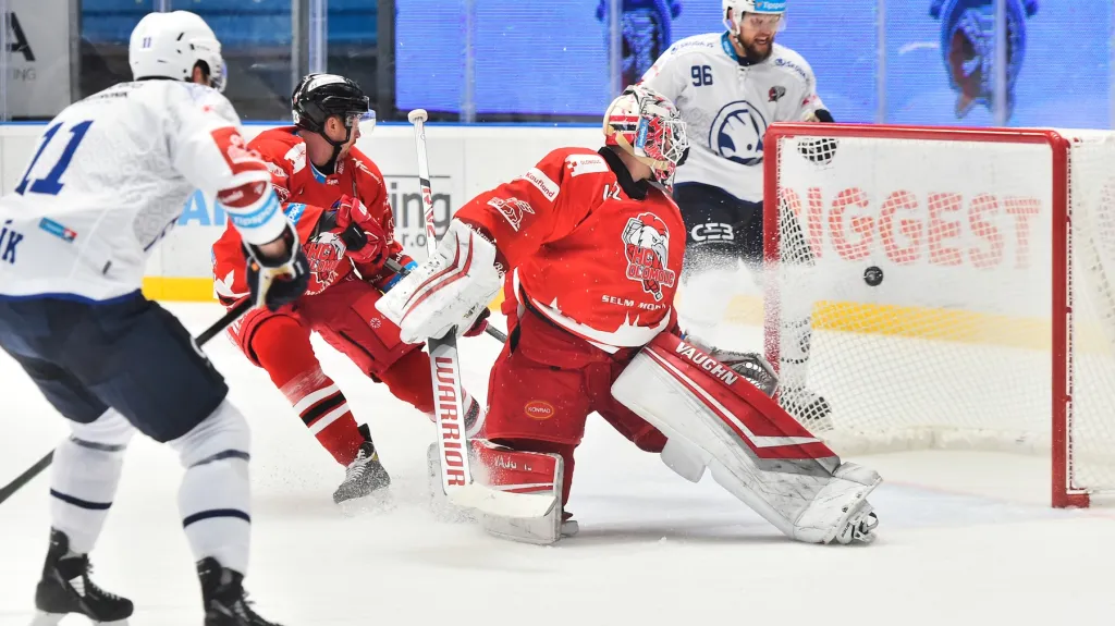 Branislav Konrád v olomoucké brance inkasuje proti Plzni