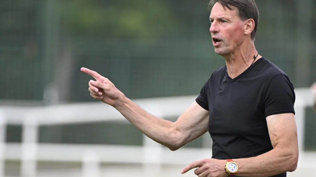 Trenér Budějovic František Straka