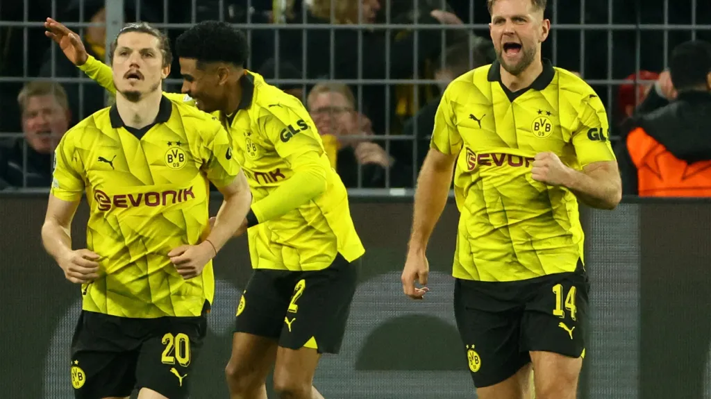Niclas Füllkrug se raduje z branky