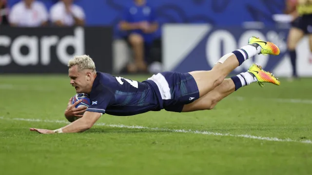 Skotsko – Tonga: Graham se uvolnil na vlastní půli a položil sedmou pětku