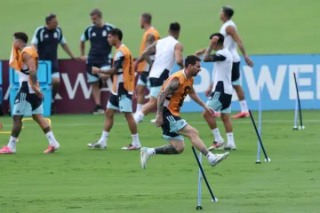 Lionel Messi na tréninku před utkáním proti Anglii