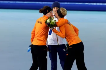 Úspěšná trojice na stupních vítězů