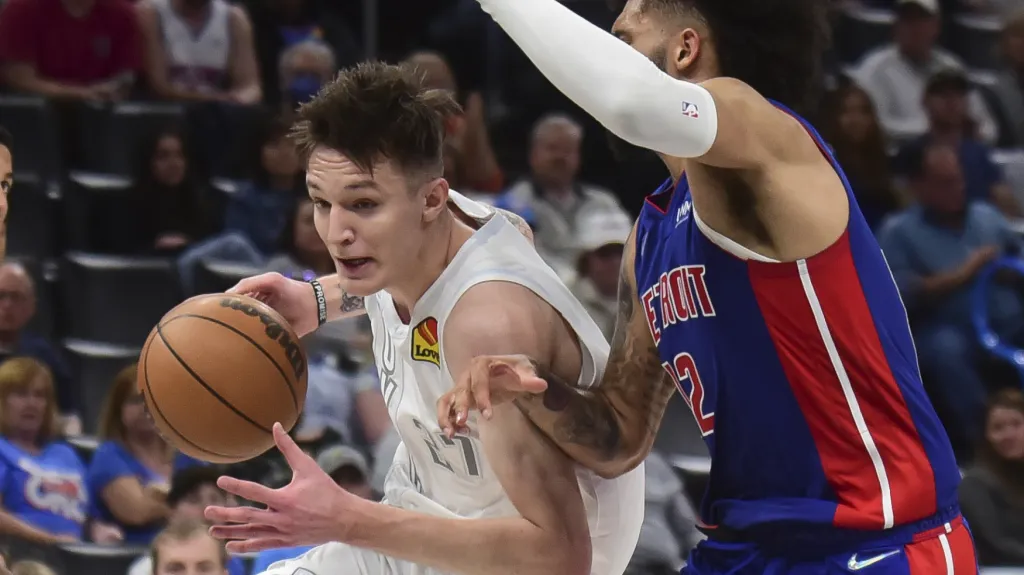 Vít Krejčí proti Isaiahu Liversovi