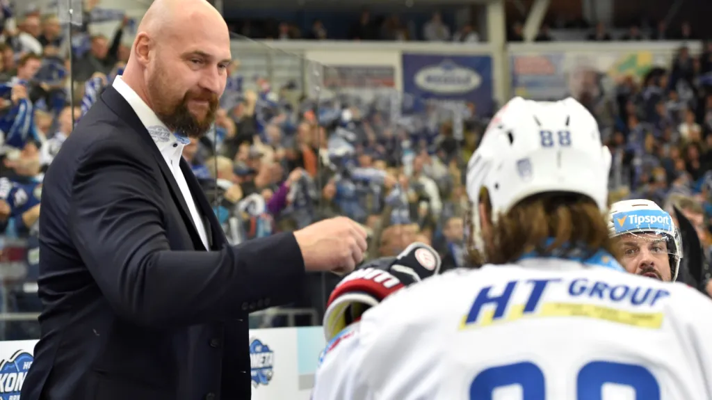 Kouč Komety Libor Zábranský chválí Petera Muellera po vstřelené brance