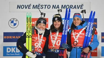 Záznam SP v Novém Městě – závod biatlonistek s hromadným startem