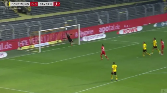 Bayern porazil Dortmund a Wolfsburg Leverkusen