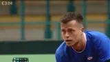 Adam Pavlásek při premiéře ve dvouhře Davis Cupu uspěl