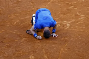 Jiří Lehečka v bolestech na turnaji v Madridu