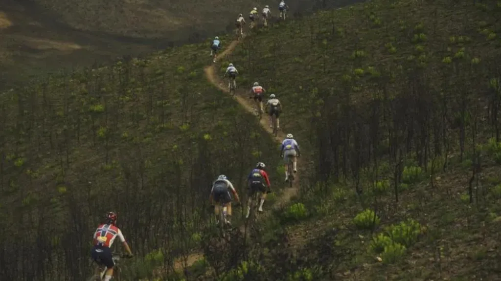 Čtvrtá etapa Cape Epic